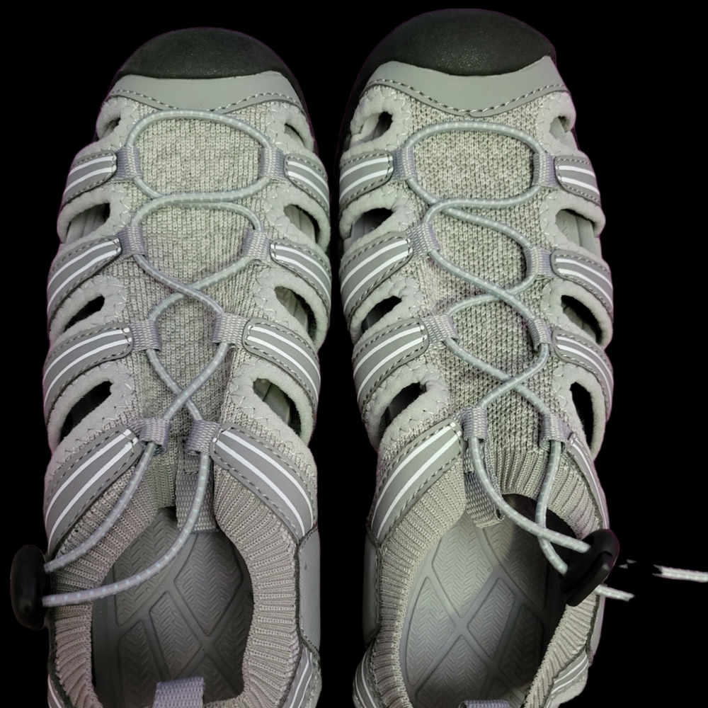 Magellan hiking shoes